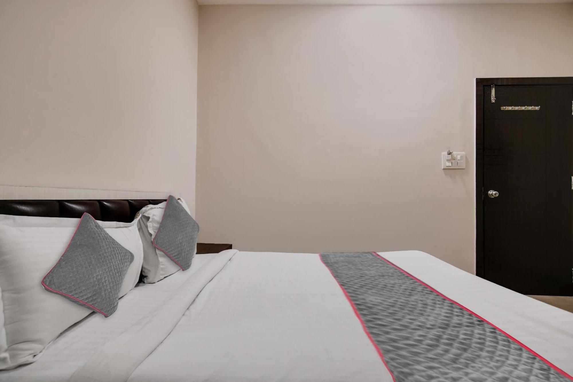 Townhouse Prime Stay Indore Zewnętrze zdjęcie